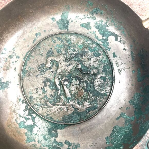 VTG 1960s Cast Bronze Brass Ashtray Advertising Veneko Snow Skis Patina Hexagon - Picture 3 of 5